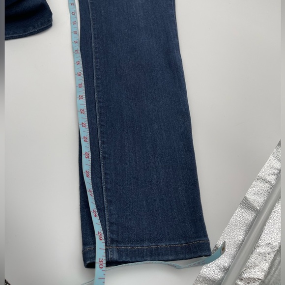 NYDJ skinny Jean - Picture 4 of 6